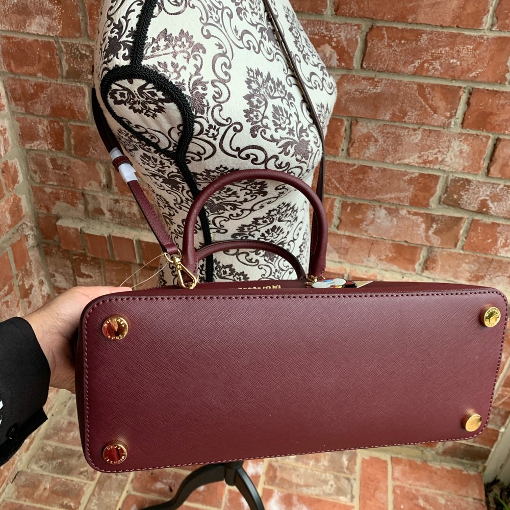 Michael Kors Emmy Large Dome Satchel+ key charm - Picture 3 of 8